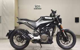 HUSQVARNA SVARTPILEN 401 2021