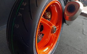 KTM 1290 SUPER DUKE R V3940