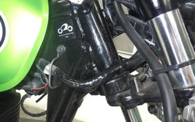 KAWASAKI 250TR