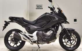 HONDA NC750X D 2016 RC90