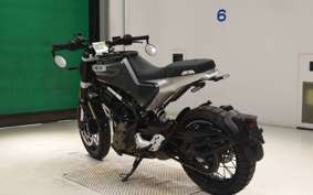 HUSQVARNA SVARTPILEN 401 2021
