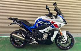 BMW S1000XR 2022 0E41