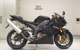 KAWASAKI ZX 10 NINJA R 2004 ZXT00C