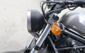 HONDA REBEL MC49