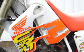 HONDA CRM250R MD24