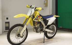 SUZUKI RM-Z250 2022
