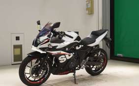 SUZUKI GSX250R 1999