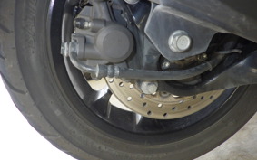 YAMAHA N-MAX 1998 SED6J