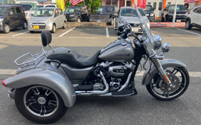 HARLEY FLRT 2017 MCC