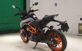 KTM 390 DUKE 2022