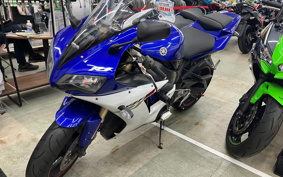 YAMAHA YZF-R1 2002 RN09