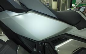 HONDA X-ADV 750 2026 RH21