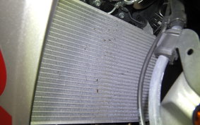 SUZUKI GSX-8R 2025 EM1AA