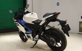 YAMAHA YZF-R3 2025 RH25J