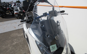 YAMAHA MAJESTYS SG28J