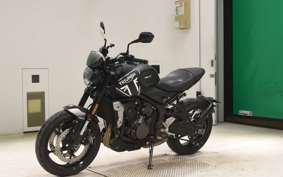 TRIUMPH TRIDENT 660 2023