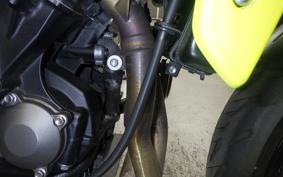 TRIUMPH TRIDENT 660 2023