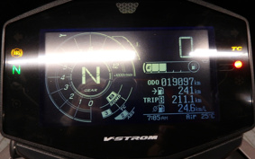 SUZUKI DL1050 (V-Strom 1050) 2021 EF11M