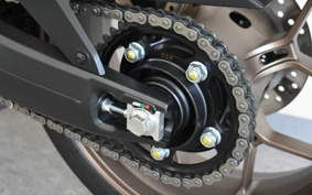 HONDA CB650R E-Clutch 2024 RH17