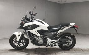 HONDA NC700X RC63