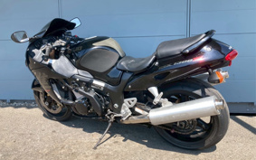 SUZUKI GSX1300R HAYABUSA 2004 GW71A