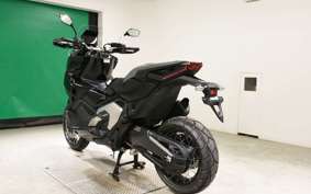 HONDA X-ADV 750 2026 RH21