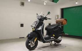 VESPA GTS300 SUPER 2023