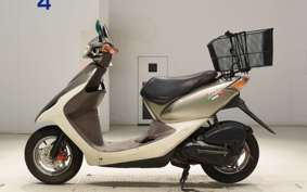 HONDA DIO Gen.5 2002 AF57