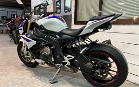 BMW S1000R 2017 0D52
