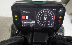 DUCATI STREETFIGHTER V4 S 2025