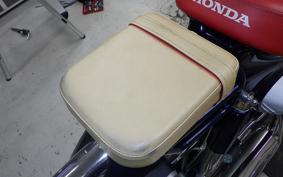HONDA C125 SUPER CUB