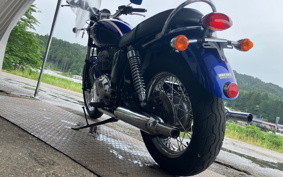 TRIUMPH BONNEVILLE T100 2004 TJ902T