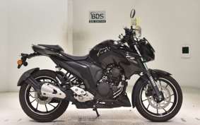 YAMAHA FZ25