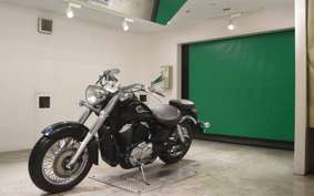 HONDA SHADOW 750 Gen. 2 1999 RC44
