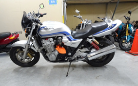 HONDA CB1300SF SUPER FOUR 2000 SC40
