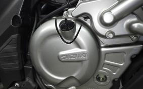 SUZUKI Vｽﾄﾛｰﾑ650A 2013 VP56A