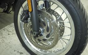 TRIUMPH BONNEVILLE T120 2025