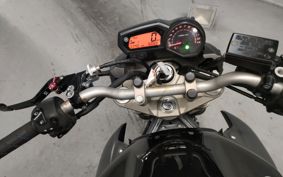 YAMAHA XJ6 N RJ19