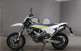 OTHER  HUSQUARNA 701 SUPERMOTO  UST