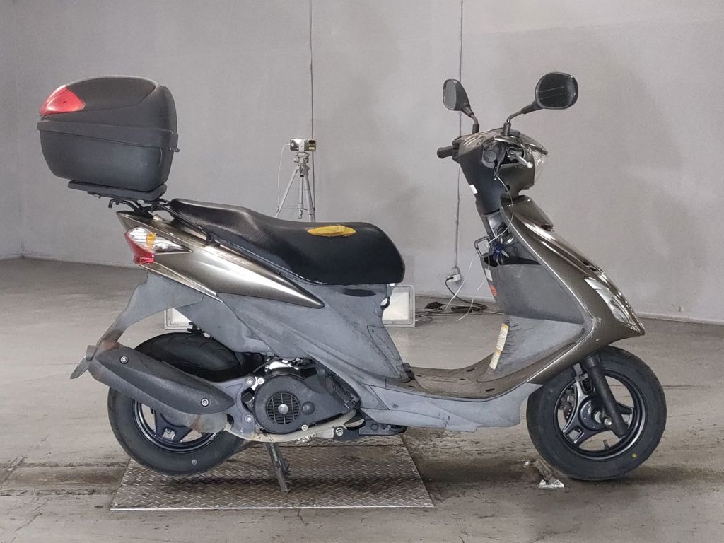 Фото Suzuki ADDRESS V125 с японского аукциона