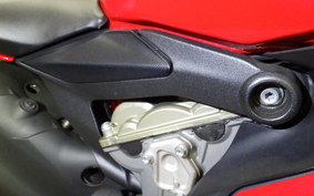 DUCATI 1199 PANIGALE S 2012