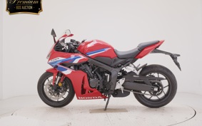 HONDA CBR650R E-Clutch 2025