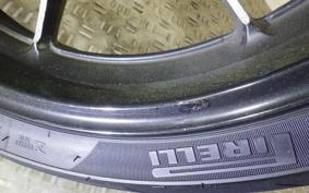 SUZUKI ｼﾞｸｻｰ250 2002 ED22B
