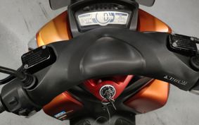 YAMAHA TRICITY 125 SE82J