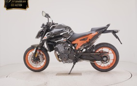 KTM 890 DUKE GP 2024