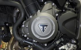 TRIUMPH STREET TRIPLE S 2022