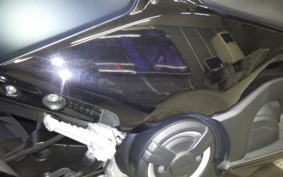 YAMAHA T-MAX 560 T 2023 SJ19J