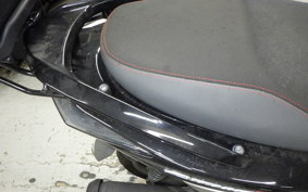 YAMAHA CYGNUS 125 XSR 2