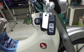 HONDA C125 SUPER CUB JA71