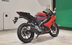 YAMAHA YZF-R15